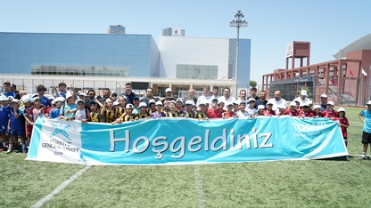 TÜGVA 15 Temmuz şehitleri anısına İzmir'de futbol turnuvası düzenledi