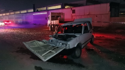 Afyonkarahisar'da 3 aracın karıştığı trafik kazasında 6 kişi yaralandı 