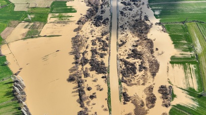 Gediz Nehri'nin Uşak'tan geçen bölümlerinde taşkın meydana geldi