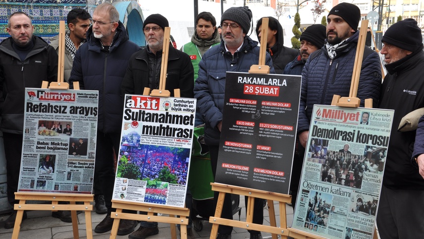 Kütahya'da "28 Şubat'ın Manşetleri" sergisi açıldı