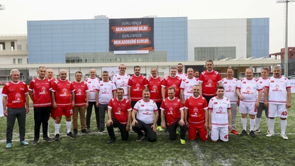 İzmir'de TÜGVA GençLig Liseler Arası Futbol Turnuvası başladı