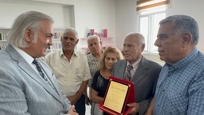 Aydın'da gurbetçi, eşinin adını kütüphanede yaşattı