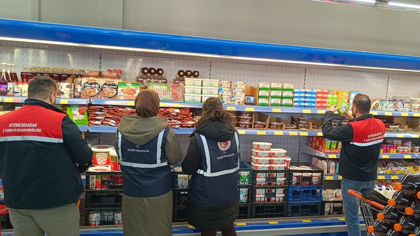 Afyonkarahisar'da ramazan ayı öncesi marketlerde denetim yapıldı