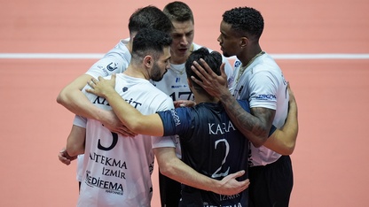 Voleybol: SMS Grup Efeler Ligi