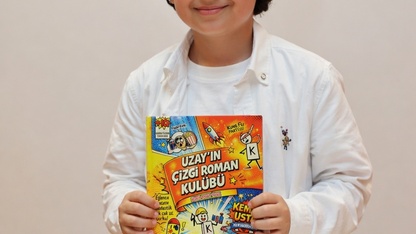 İzmir'de 4. sınıf öğrencisi Uzay Kaan yazdığı hikayeleri kitaplaştırıldı