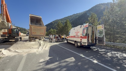 Domaniç-İnegöl kara yolunda kaza: 1 yaralı