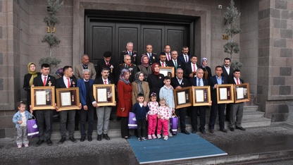 Afyonkarahisar'da "Devlet Övünç Madalyası Tevcih Töreni" düzenlendi