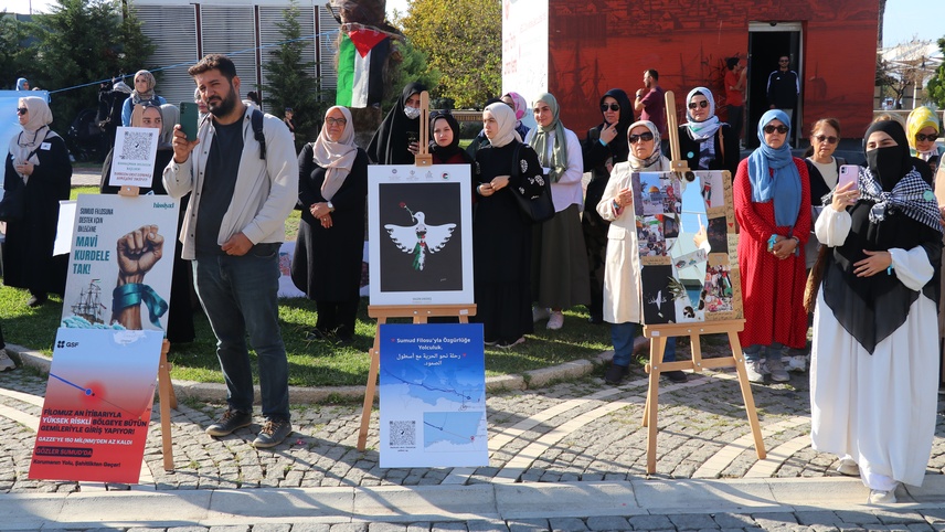 İzmir'den Küresel Sumud Filosu'na destek