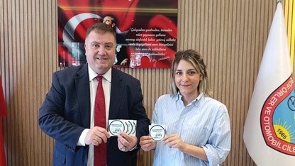 İzmir'de taksicilerden Yeşilay'ın bağımlılıkla mücadelesine destek 