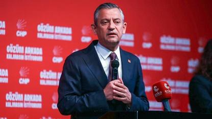CHP Genel Başkanı Özel, Aydın'da Otizm Sempozyumu'nda konuştu: