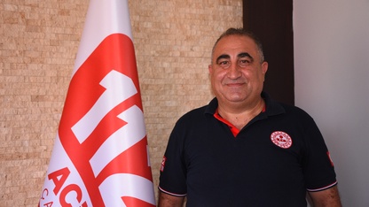 Oğlunun boğazına fındık kaçan anneyi telefonda yardım istediği 112 çalışanı sakinleştirdi