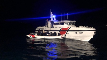 İzmir'de 99 düzensiz göçmen yakalandı