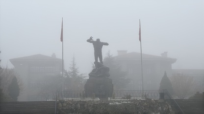 Afyonkarahisar'da sis etkili oldu