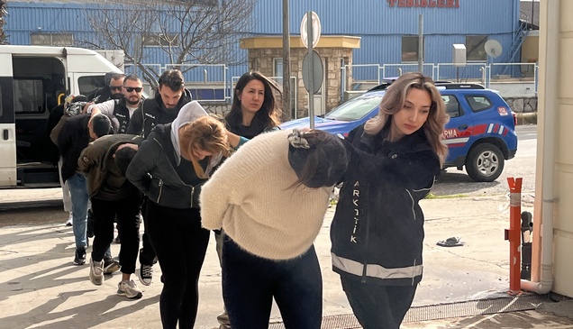 Muğla'da uyuşturucu operasyonunda yakalanan 5 zanlı tutuklandı