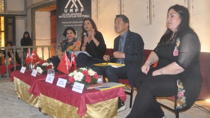 Ödemiş'te "İnsanlığın Ortak Hikayesi" mitoloji söyleşisi düzenlendi