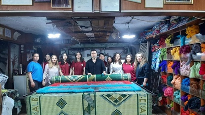 Tire'de lise öğrencileri keçeciliği öğrendi