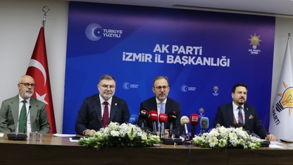 AK Parti İzmir İl Başkanlığı değerlendirme toplantısı düzenledi