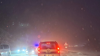 Antalya-Fethiye kara yolunda kar ulaşımı olumsuz etkiledi