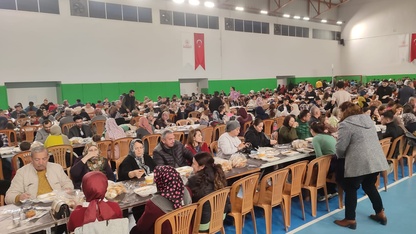 Bayındır'da gençler iftar buluştu