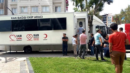 Kütahya’da "termos hediyeli" kan bağışı kampanyası ilgi görüyor