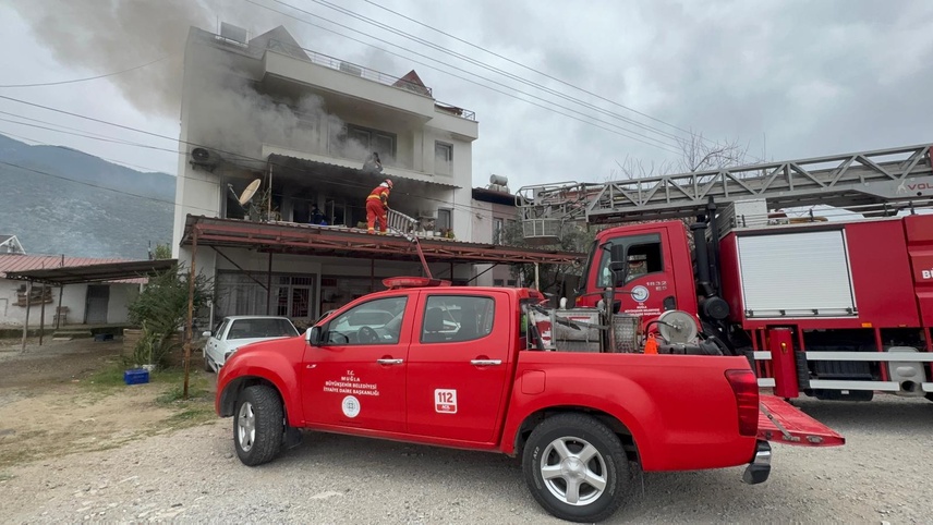 Fethiye'de evde çıkan yangın söndürüldü