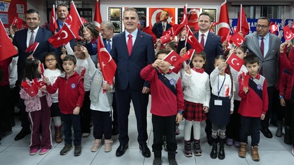 Muğla'da okullarda ikinci dönem "Bayrak Sevgisi" temasıyla başladı