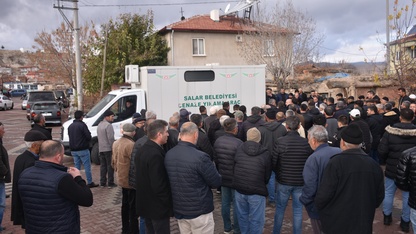 Afyonkarahisar'da restoranda çıkan yangında hayatını kaybeden işçinin cenazesi defnedildi