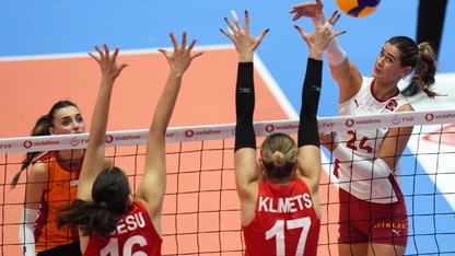 Voleybol: Vodafone Sultanlar Ligi