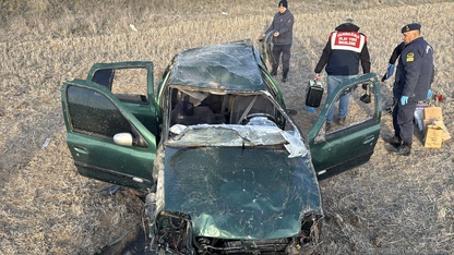 Kütahya'da takla atan otomobildeki 1 kişi öldü, 2 kişi yaralandı