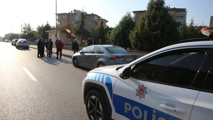Denizli'de silahlı saldırıya uğrayan okul müdürü yaralandı