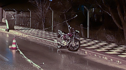 Kütahya'da motosikletin çöp konteynerine çarpması sonucu 1 kişi öldü, 1 kişi yaralandı