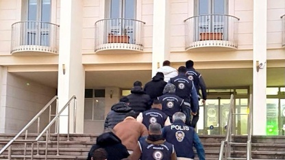 Bodrum'da göçmen kaçakçılığı operasyonunda gözaltına alınan 3 zanlı tutuklandı